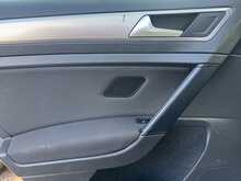 Volkswagen Golf TSI S 