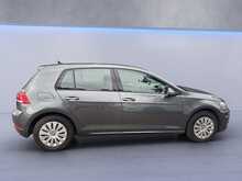 Volkswagen Golf TSI S 