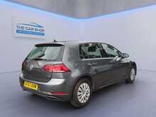 Volkswagen Golf TSI S 
