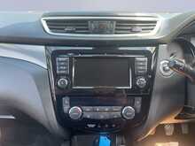 Nissan Qashqai DIG-T N-Connecta 