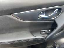 Nissan Qashqai DIG-T N-Connecta 