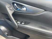 Nissan Qashqai DIG-T N-Connecta 