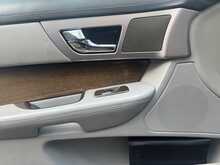 Jaguar XF d V6 Premium Luxury 