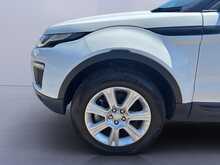 Land Rover Range Rover Evoque TD4 SE Tech 