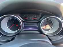 Vauxhall Insignia Turbo D ecoTEC BlueInjection SRi Nav 