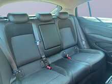 Vauxhall Insignia Turbo D ecoTEC BlueInjection SRi Nav 