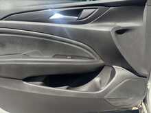 Vauxhall Insignia Turbo D ecoTEC BlueInjection SRi Nav 