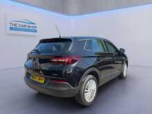 Vauxhall Grandland X Turbo SE 