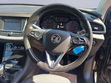 Vauxhall Grandland X Turbo SE 
