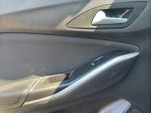 Vauxhall Grandland X Turbo SE 