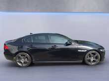 Jaguar XE d R-Sport 