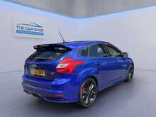 Ford Focus T EcoBoost ST-2 
