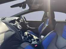 Ford Focus T EcoBoost ST-2 