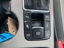 Kia Sportage CRDi First Edition 