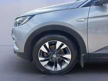 Vauxhall Grandland X Turbo Sport Nav 