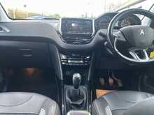 Peugeot 2008 PureTech Allure 