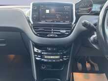 Peugeot 2008 PureTech Allure 