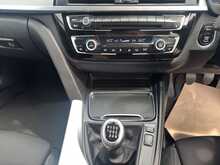 BMW 3 Series 318i Sport 