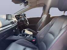 Mazda Mazda3 SKYACTIV-D Sport Nav 