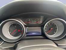 Vauxhall Insignia Turbo D ecoTEC BlueInjection SRi VX Line Nav 