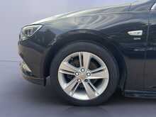 Vauxhall Insignia Turbo D ecoTEC BlueInjection SRi VX Line Nav 
