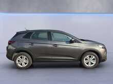 Vauxhall Grandland X Turbo D BlueInjection SE 