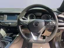 Vauxhall Insignia Turbo D BlueInjection SRi VX Line Nav 