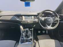 Vauxhall Insignia Turbo D BlueInjection SRi VX Line Nav 