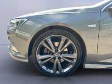Vauxhall Insignia Turbo D BlueInjection SRi VX Line Nav 