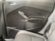 Ford Kuga T EcoBoost Titanium 