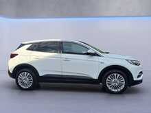 Vauxhall Grandland X Turbo Sport Nav 