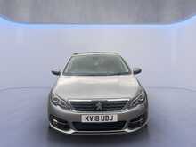 Peugeot 308 PureTech Allure 