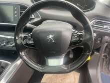 Peugeot 308 PureTech Allure 