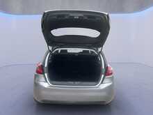 Peugeot 308 PureTech Allure 