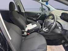 Peugeot 208 PureTech Allure 
