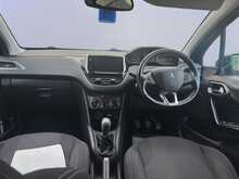 Peugeot 208 PureTech Allure 