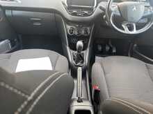 Peugeot 208 PureTech Allure 
