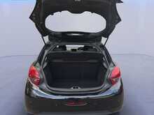 Peugeot 208 PureTech Allure 