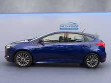 Ford Focus T EcoBoost ST-Line 