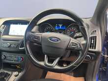 Ford Focus T EcoBoost ST-Line 