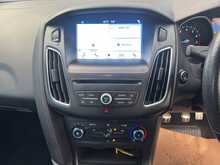 Ford Focus T EcoBoost ST-Line 