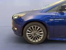 Ford Focus T EcoBoost ST-Line 