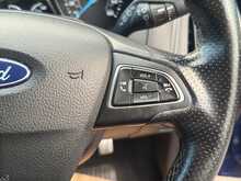 Ford Focus T EcoBoost ST-Line 