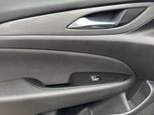 Vauxhall Insignia Turbo D ecoTEC Design Nav 