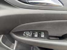 Vauxhall Insignia Turbo D ecoTEC Design Nav 