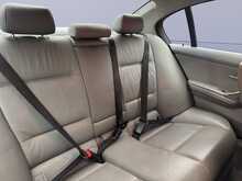 BMW 3 Series 320i SE 