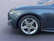 Audi A4 Avant TFSI S line 