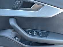 Audi A4 Avant TFSI S line 