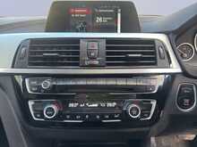 BMW 3 Series 318i Sport 