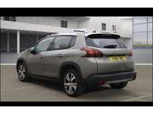 Peugeot 2008 BlueHDi Allure 